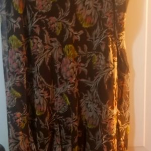 Long plus size floral skirt